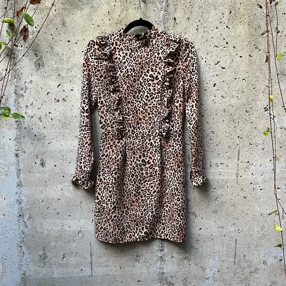 TOPSHOP Leopard Print Ruffle Mini Dress, Size 4 - Picture 3 of 8